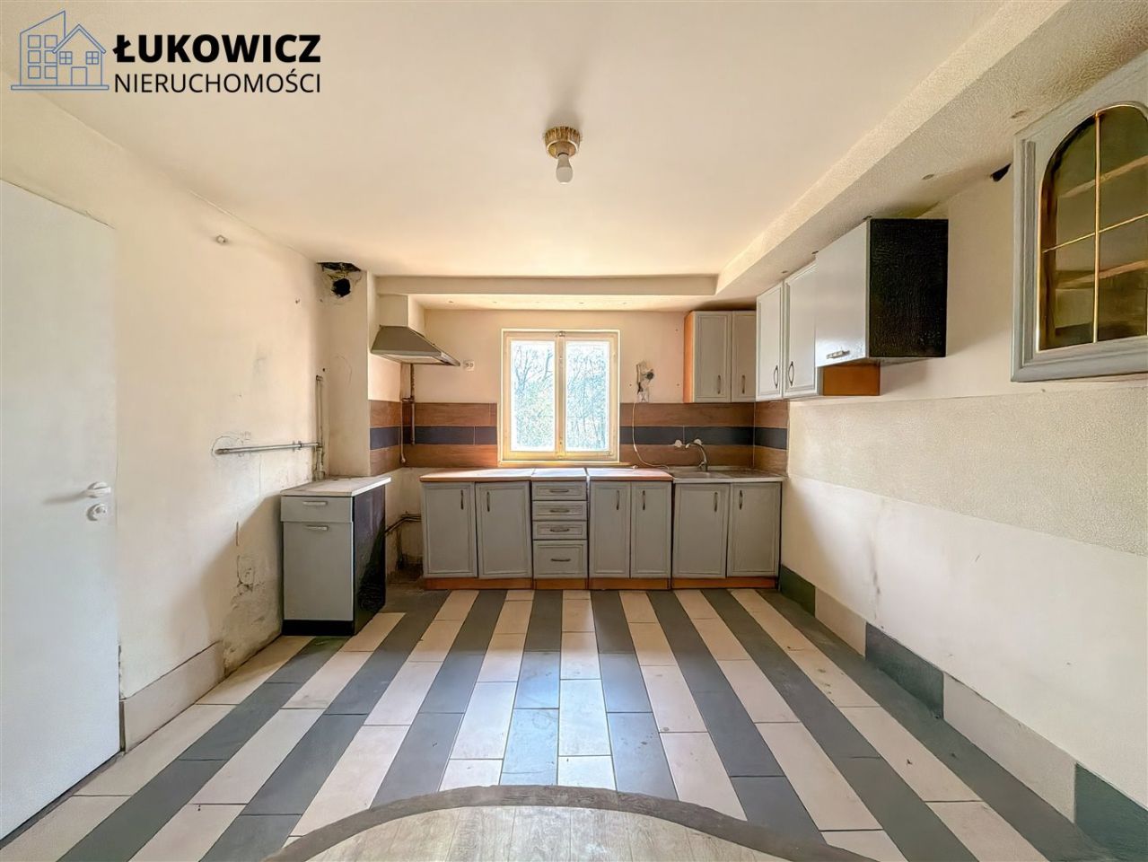 dom wolnostojący, 3 pokoje Bielsko-Biała Hałcnów. Zdjęcie 9