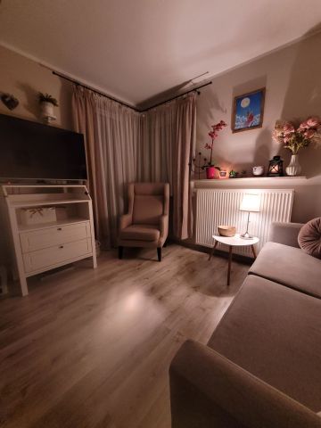 Mieszkanie 2-pokojowe Warszawa Zacisze. Zdjęcie 1