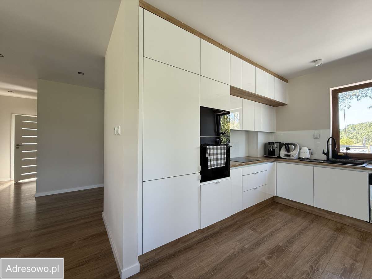 dom wolnostojący, 4 pokoje Uciechów. Zdjęcie 7