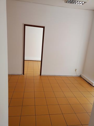 Lokal Rzeszów Śródmieście, ul. Adama Asnyka. Zdjęcie 1