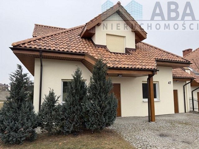 bliźniak, 5 pokoi Konin Laskówiec, ul. Marii Skłodowskiej-Curie. Zdjęcie 2