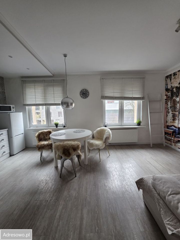 Mieszkanie 2-pokojowe Bydgoszcz Śródmieście, ul. Adama Naruszewicza. Zdjęcie 1