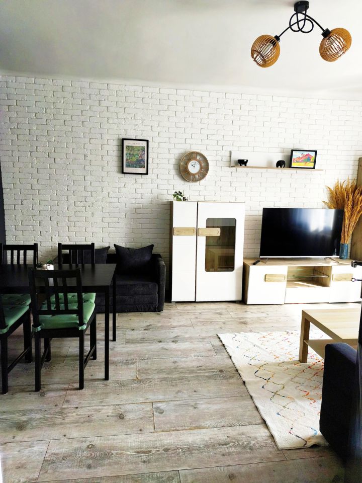 Mieszkanie 1-pokojowe Dąbrowa Górnicza Reden , ul. Włodzimierza Majakowskiego. Zdjęcie 2