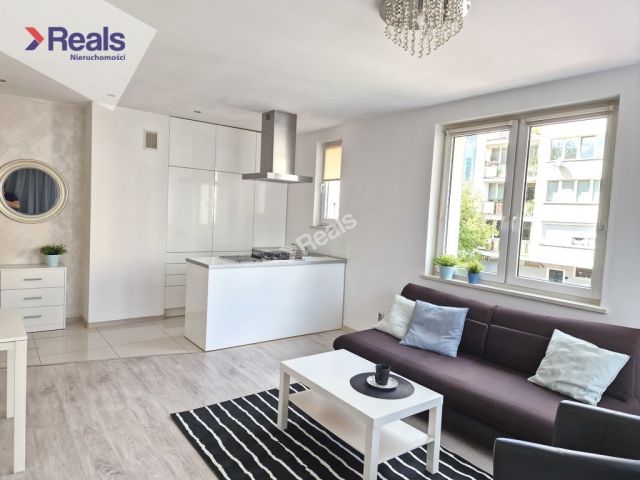 Mieszkanie 2-pokojowe Warszawa Ochota, ul. Nowogrodzka. Zdjęcie 1