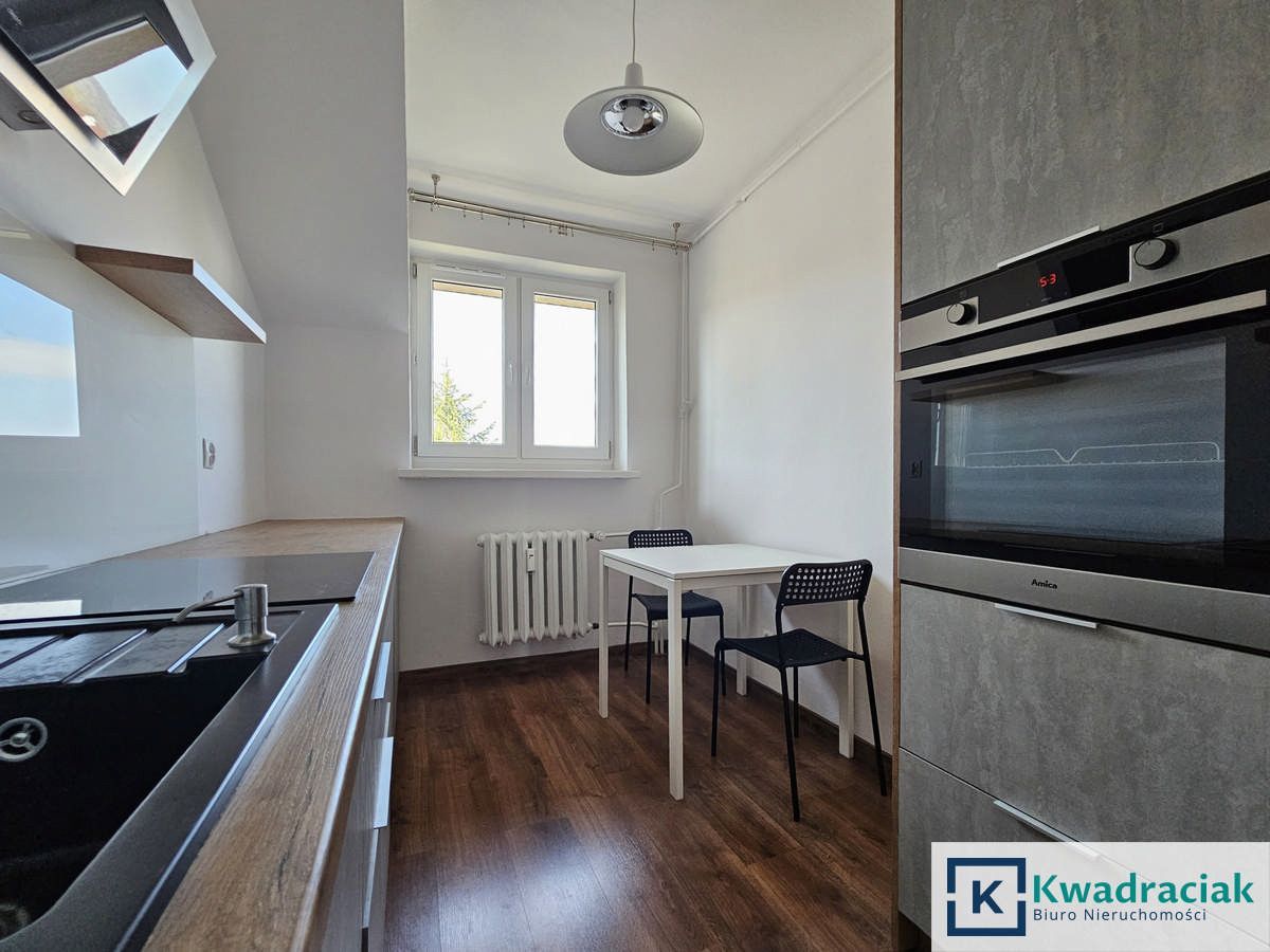 Mieszkanie 3-pokojowe Dukla, ul. Trakt Węgierski. Zdjęcie 1