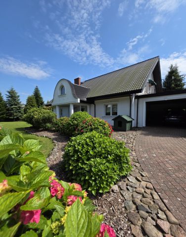 dom wolnostojący, 7 pokoi Borkowo Lęborskie Borkówko. Zdjęcie 1