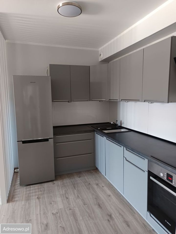 Mieszkanie 3-pokojowe Tychy Żwaków. Zdjęcie 2