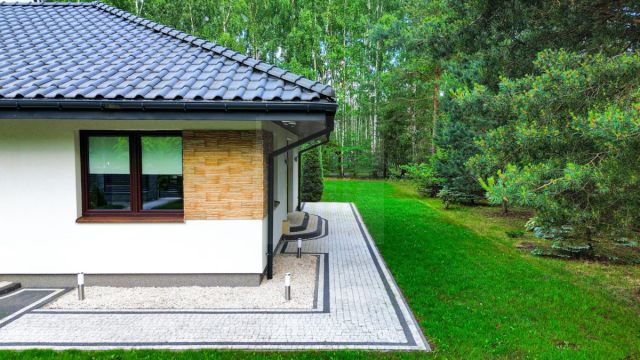 dom wolnostojący, 6 pokoi Radonie. Zdjęcie 33
