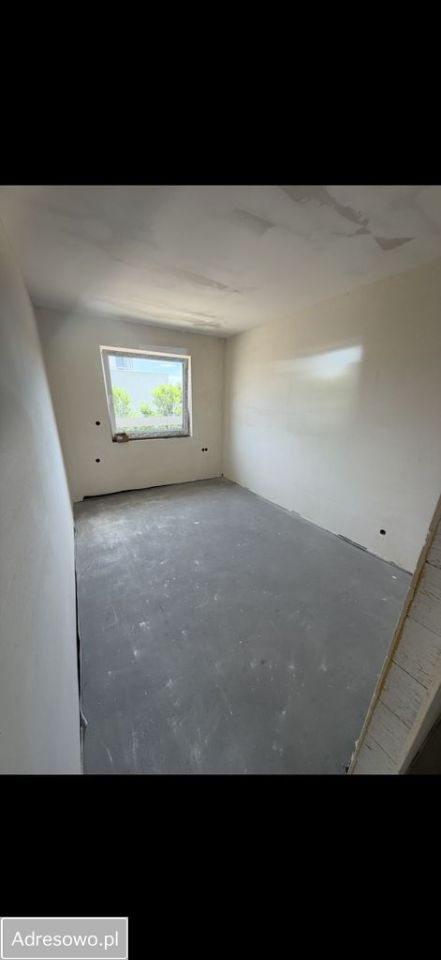 bliźniak, 4 pokoje Cieśle. Zdjęcie 10