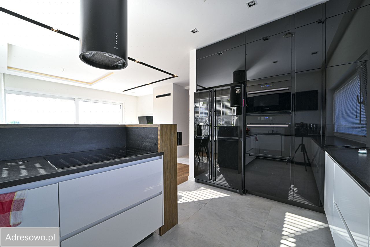 dom wolnostojący, 5 pokoi Wrząsowice. Zdjęcie 9