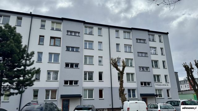 Mieszkanie 3-pokojowe Skarżysko-Kamienna, al. Tysiąclecia. Zdjęcie 1