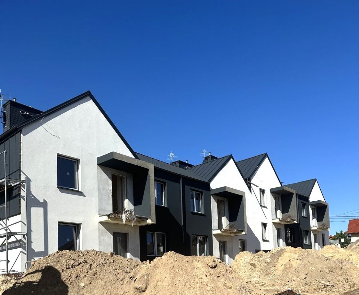 Mieszkanie 4-pokojowe Kostomłoty Pierwsze Maciejówka. Zdjęcie 3