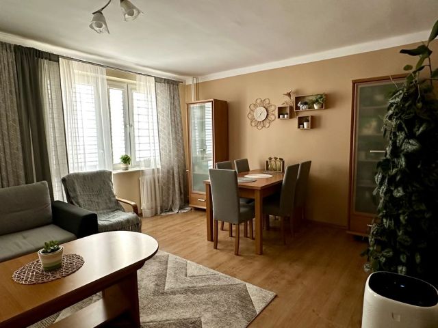 Mieszkanie 3-pokojowe Leżajsk, ul. Braci Jana i Jędrzeja Śniadeckich. Zdjęcie 1