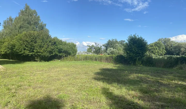 Działka budowlana Wilczyce, ul. Dworska