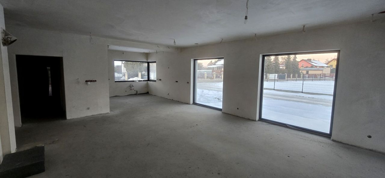 dom wolnostojący, 4 pokoje Sołtyków. Zdjęcie 4