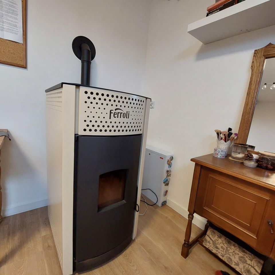 Mieszkanie 3-pokojowe Rzeczyca Wielka. Zdjęcie 11