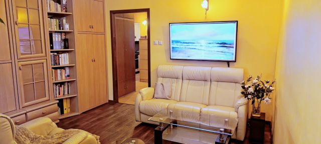 Mieszkanie 2-pokojowe Kraków Nowa Huta, os. Kolorowe. Zdjęcie 1