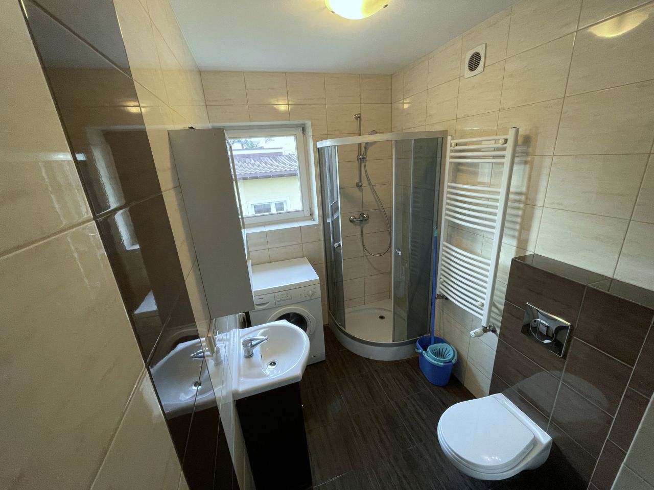 dom wolnostojący, 6 pokoi Warszawa Zacisze, ul. Krynoliny. Zdjęcie 4