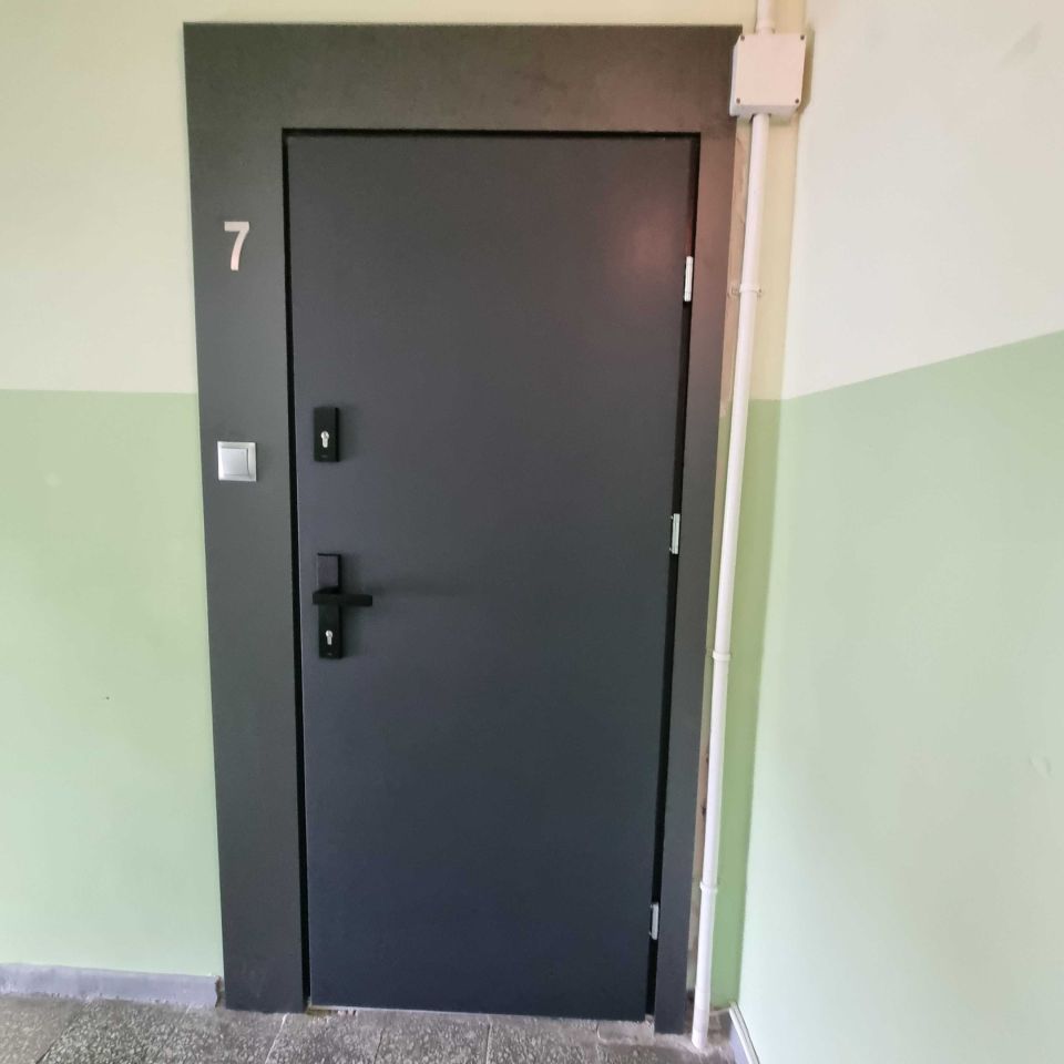 Mieszkanie 3-pokojowe Nowogard. Zdjęcie 1