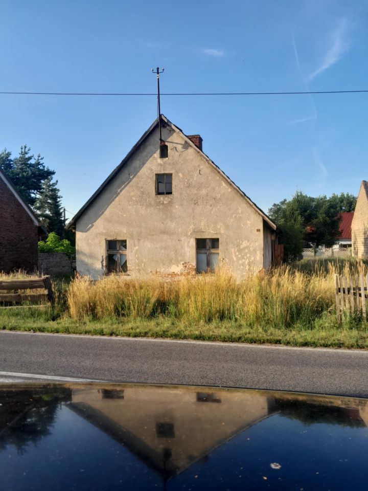 dom wolnostojący, 1 pokój Ruda Kozielska, ul. Raciborska. Zdjęcie 1