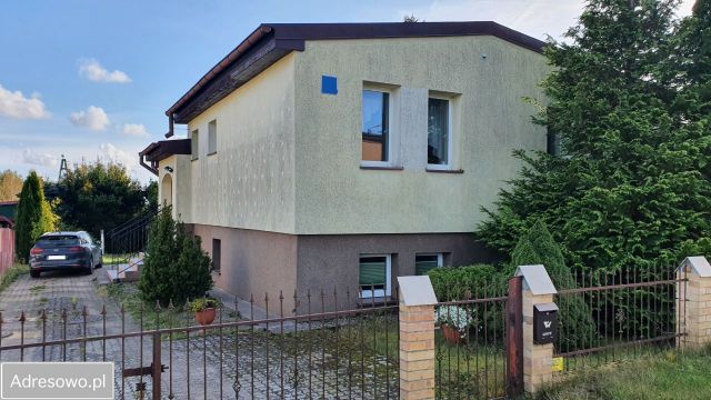 dom wolnostojący, 6 pokoi Koszalin Raduszka. Zdjęcie 1