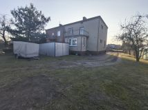 bliźniak Gomunice. Zdjęcie 2