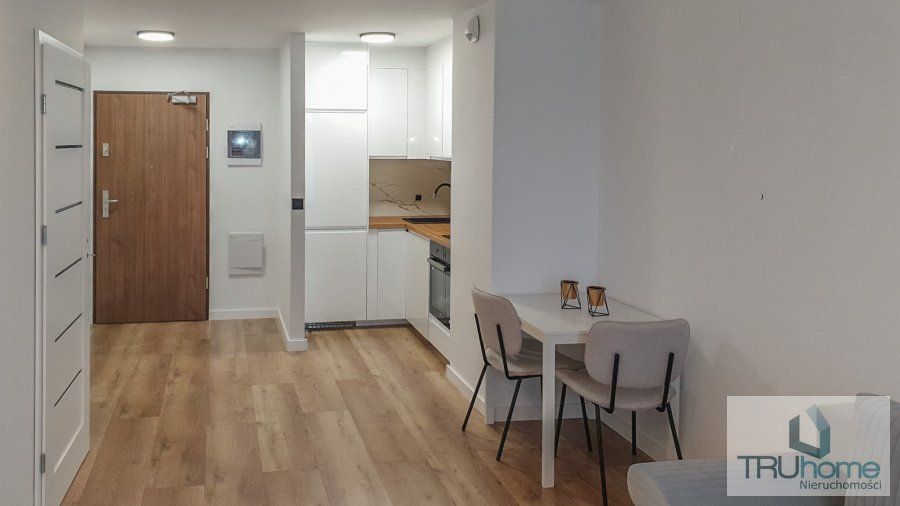 Mieszkanie 2-pokojowe Katowice, ul. Johna Baildona. Zdjęcie 2