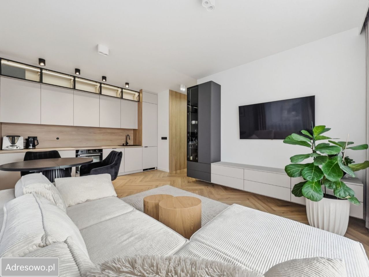 Mieszkanie 3-pokojowe Kielce Wietrznia, ul. Wojska Polskiego. Zdjęcie 3