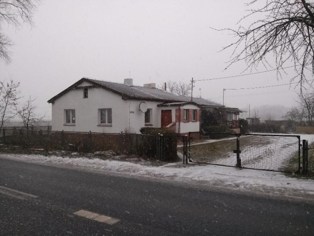 dom szeregowy, 3 pokoje Borek Strzeliński. Zdjęcie 1