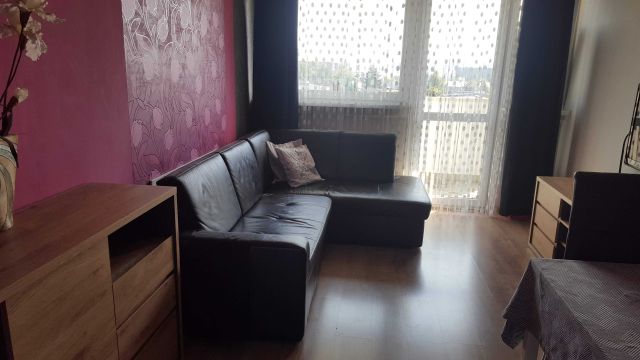 Mieszkanie 3-pokojowe Wrocław Gądów Mały, ul. Kwiska. Zdjęcie 1