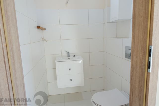 bliźniak, 5 pokoi Dobra. Zdjęcie 44