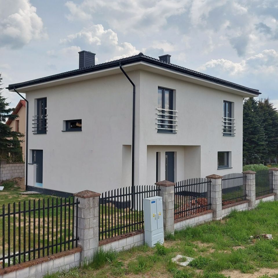 dom wolnostojący, 5 pokoi Małęczyn, ul. Bankowa. Zdjęcie 2