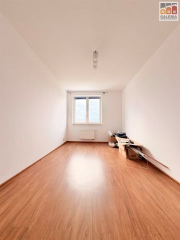 Mieszkanie 3-pokojowe Rzeszów Staromieście, ul. Antoniego Gromskiego. Zdjęcie 10