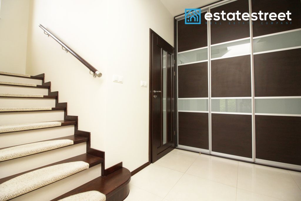 dom wolnostojący, 6 pokoi Kraków Dębniki, ul. Leona Petrażyckiego. Zdjęcie 13