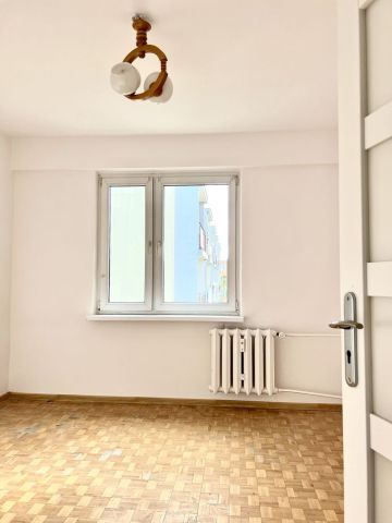 Mieszkanie 3-pokojowe Sieradz, ul. Ignacego Paderewskiego. Zdjęcie 1
