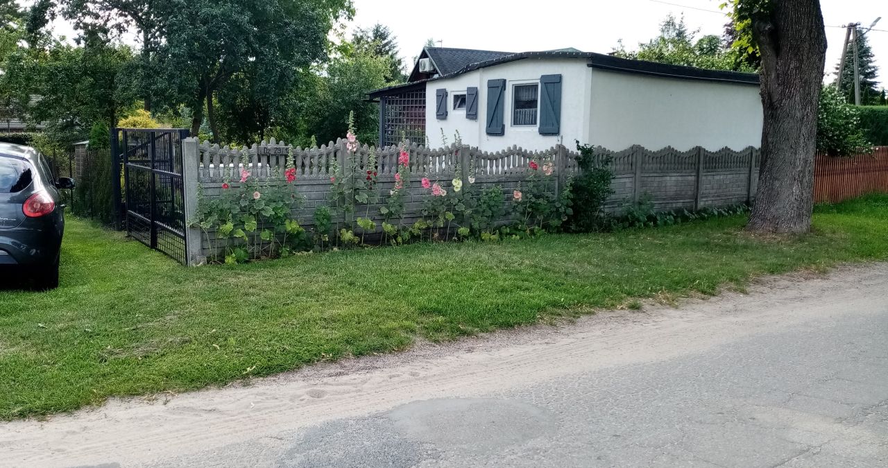 Działka budowlana Leszcz