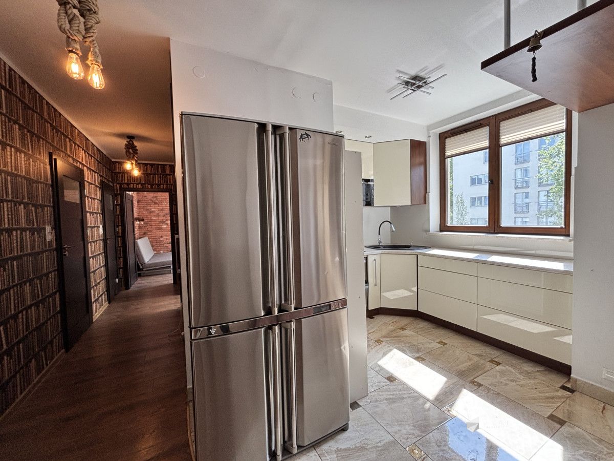 Mieszkanie 3-pokojowe Warszawa Śródmieście, ul. Inflancka. Zdjęcie 2