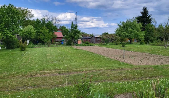 Działka rekreacyjna Dębica
