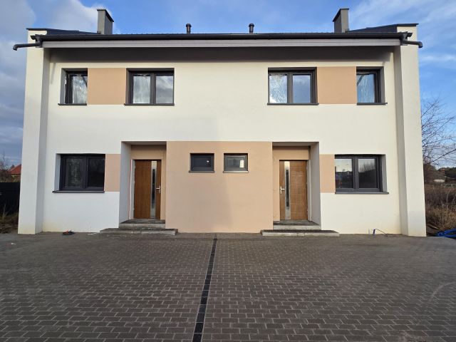 bliźniak, 4 pokoje Kamionki, ul. Magnoliowa. Zdjęcie 2