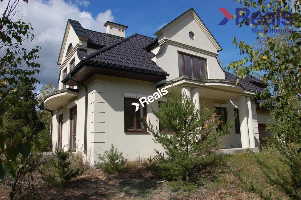 dom wolnostojący, 6 pokoi Michałów-Reginów, ul. Urocza