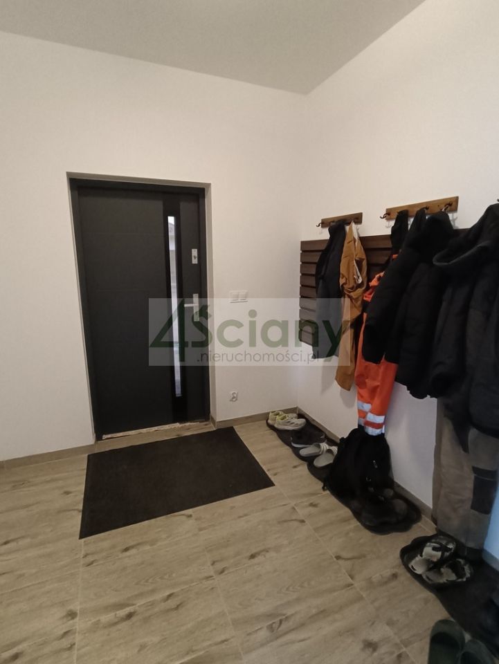 dom wolnostojący, 4 pokoje Rusiec. Zdjęcie 11