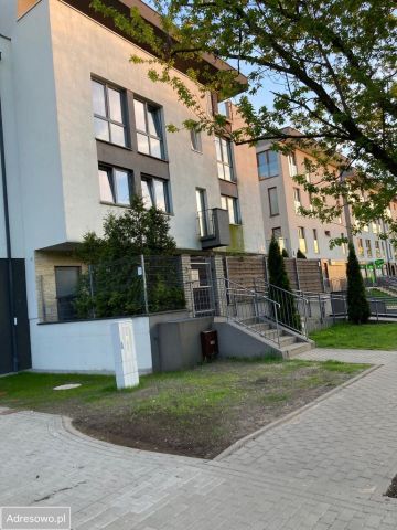 Mieszkanie 3-pokojowe Warszawa Gocławek, ul. Szaserów. Zdjęcie 1