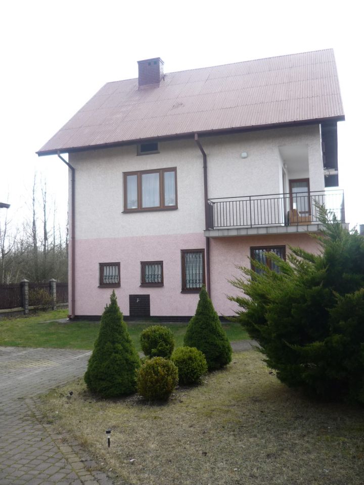 dom wolnostojący, 8 pokoi Stanisławów, ul. Tartaczna