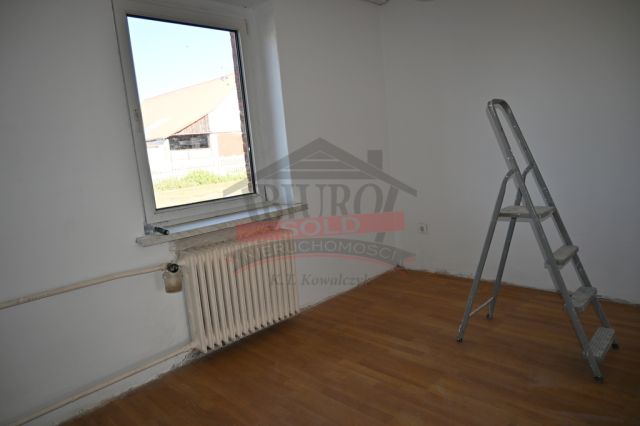 dom wolnostojący, 4 pokoje Zwóz. Zdjęcie 13