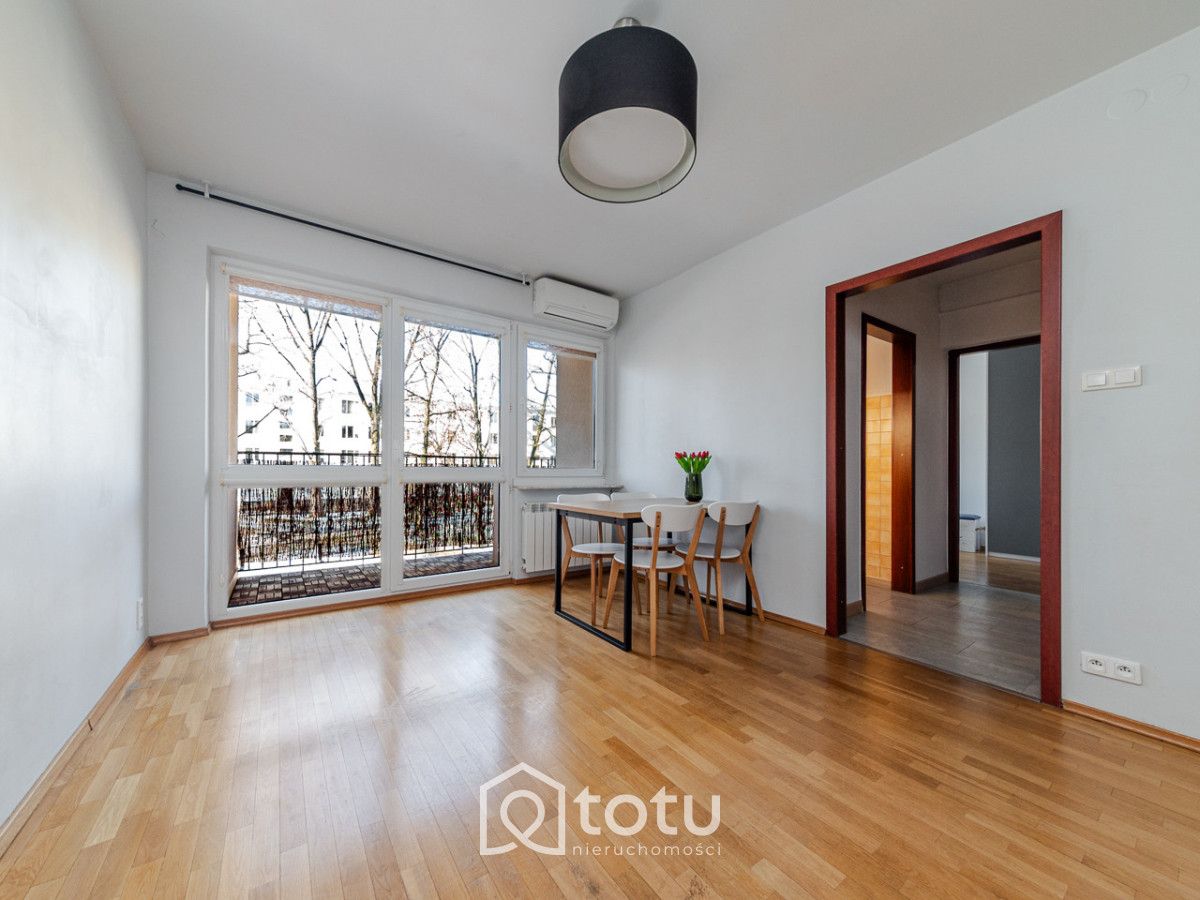 Mieszkanie 3-pokojowe Warszawa Praga-Południe, ul. Saska. Zdjęcie 2