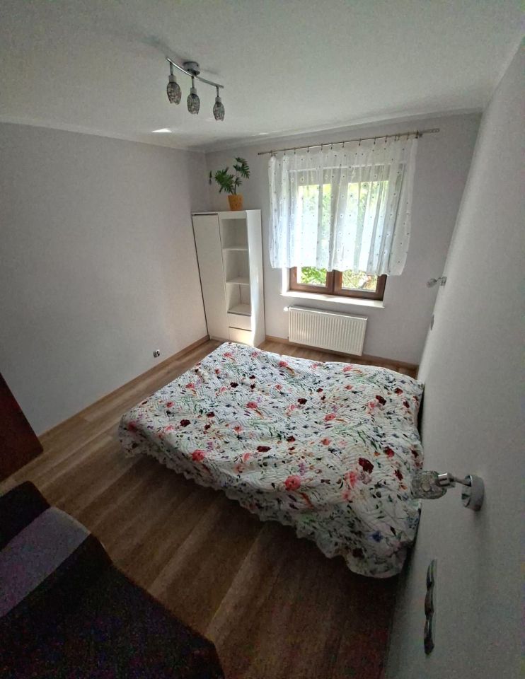 dom wolnostojący, 5 pokoi Sobótka, ul. Władysława Broniewskiego. Zdjęcie 17