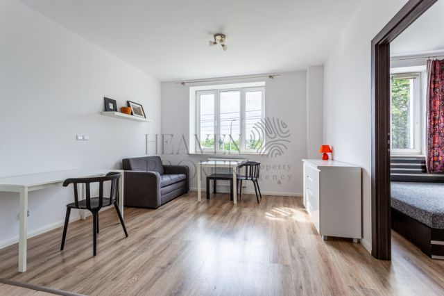 Mieszkanie 2-pokojowe Warszawa, ul. Świerszcza. Zdjęcie 1