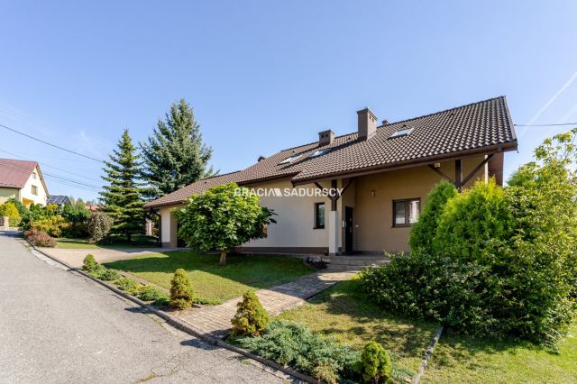 dom wolnostojący, 6 pokoi Brzesko, ul. Łąkowa. Zdjęcie 4