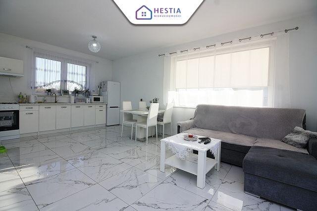 dom wolnostojący, 2 pokoje Żarowo. Zdjęcie 1