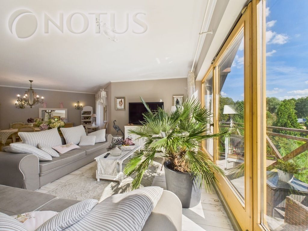 dom wolnostojący, 8 pokoi Dąbrowa Górnicza. Zdjęcie 1